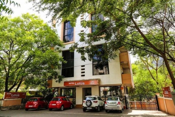 Hotel Lotus Pune Dış mekan fotoğraf